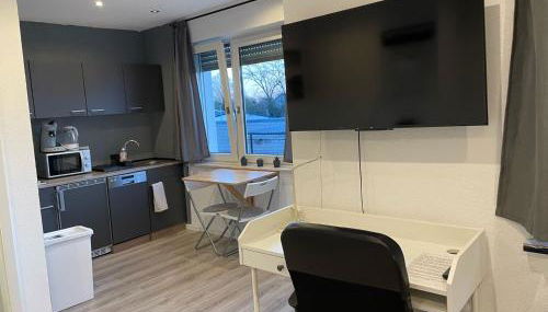 Sleep & Go Deluxe 1 Apartment nähe Düsseldorf - Photo 4, stove, minibar