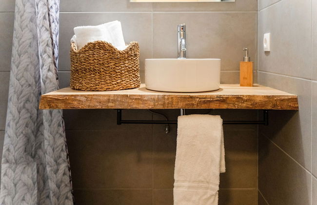 Pet-friendly Country Escape - Photo 20