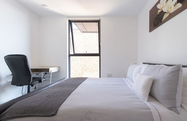 Fortified Apartment - Photo 7