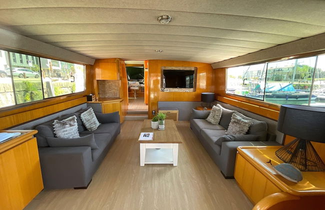 Luxury Yacht in La Rochelle With a Terrace - Foto 33