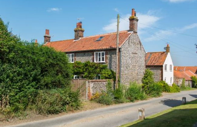 Host Stay Marlpit Cottage - Foto 27