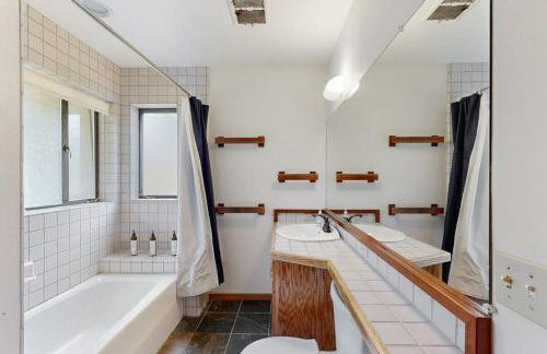 Stoney House - Photo 18