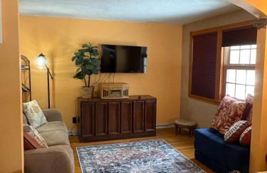 Serene Lake House for a grand getaway! - Foto 17