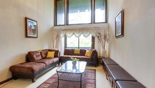 Frankfort Home with 3 Balconies - 3 Mi to Downtown - Foto 3