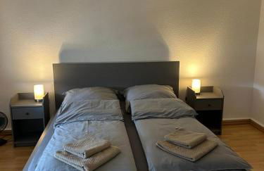 Zentrales Apartment mit Netflix, Kaffee & Parkplätzen - Foto 2