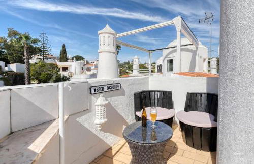 91 adm fabulous townhouse with communal pool - Foto 14