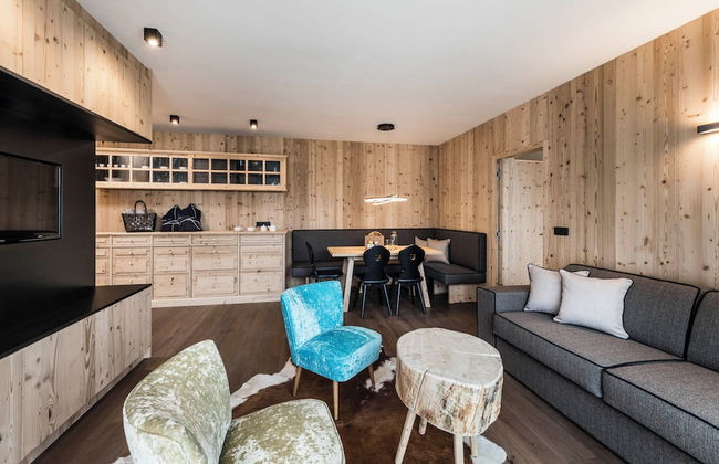 Presulis Hideaway Apartments & Restaurant - Photo 17