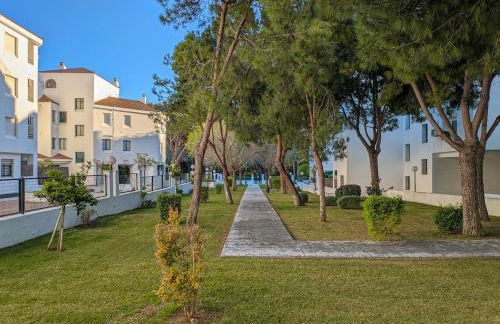 Anc14 Apartamento con 2 habitaciones, patio y piscina al lado de la playa - Foto 3