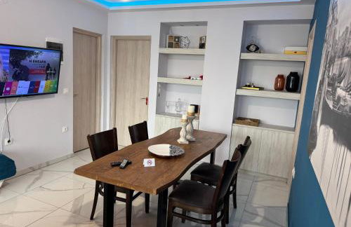 Luxury Villa Rafaela Οικογενειακή βίλα με ιδιωτική πισίνα, BBQ κ παιχνίδια Ιδανική για οικογένειες με παιδια - Foto 33