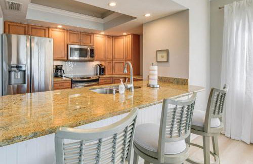 Waterfront Nokomis Condo Less Than Half Mile to Beach! - Foto 10