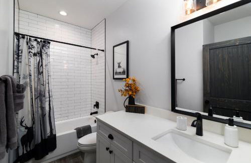 Overlook Cabin. Romantic Views Fire Pit/Hot Tub & Zion Adventure - Foto 12