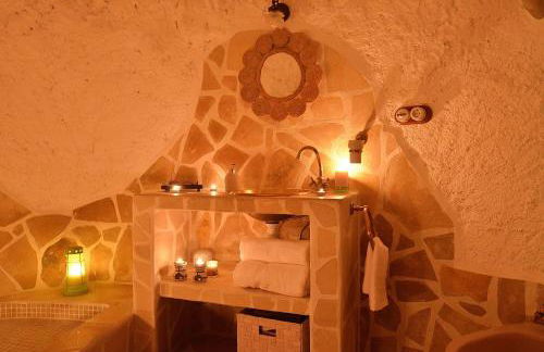 House&Cave Parking and Terrace, in the city - Foto 19