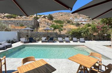 Ninemia Naxos Suites - Photo 57