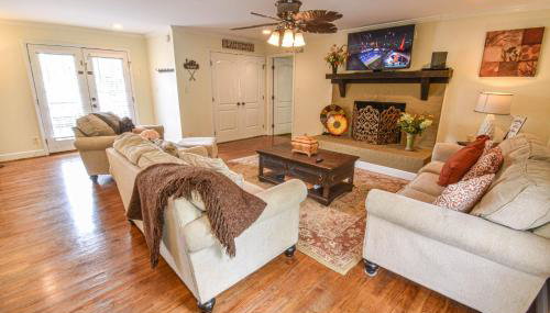 Waterfront Home with Spacious Outdoor Deck Boat Slip - Foto 2