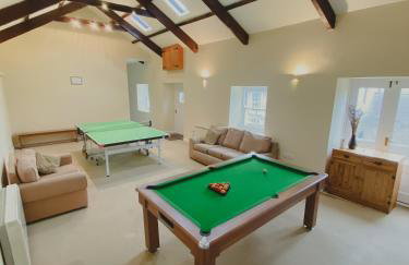 Timber Hill Self Catering Cedar Lodges - Foto 18