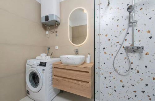 Villa Dola with private pool - Photo 25