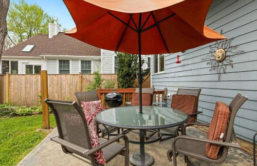 Unique Eastport Bungalow w Yard - Foto 48