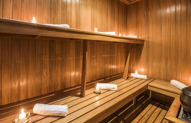 Travelers Suites Edificio Fontana Plaza - Photo 24