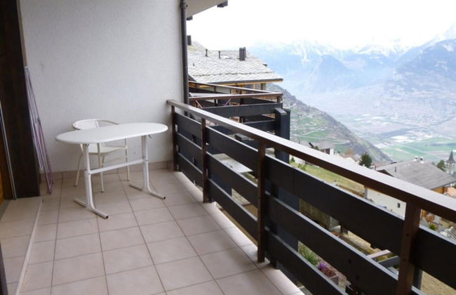 Charming Apartment With Hill View - Foto 12