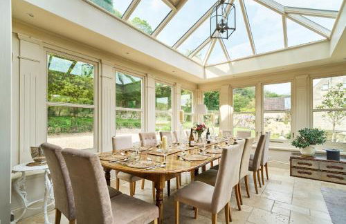 Luxury Big House Berkeley House near Bath - Photo 24