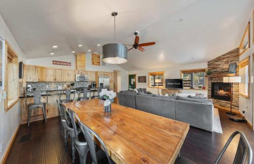 Mountain Retreat - Sleeps 7 - Canoe - Fireplace - Foto 14