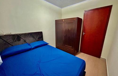 Casa ampla com 02 suítes e 01 quarto próx das Cataratas e Aeroporto - Foto 13