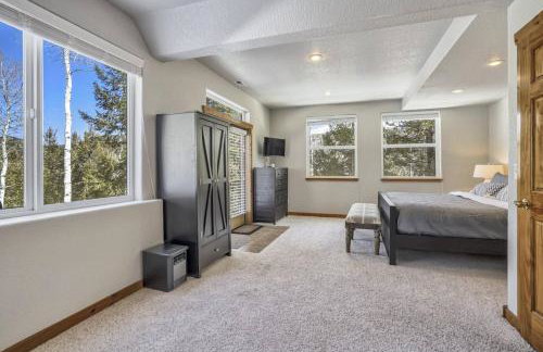 Aspen Grove Lodge - Photo 37