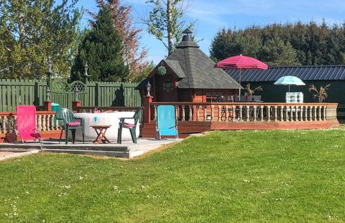 Scardroy Alford - Photo 2