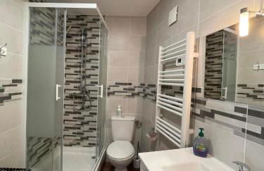 Appartement 2 chambres centre Tarascon-sur-Ariège - Foto 3