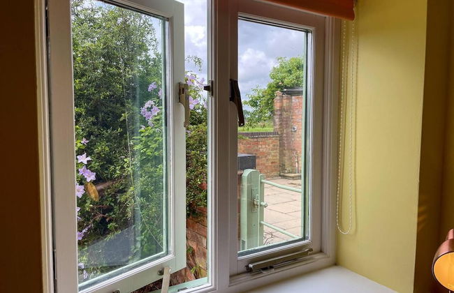 Sunshine Annex-double Bed,ensuite, Lounge, Kitchen - Foto 13