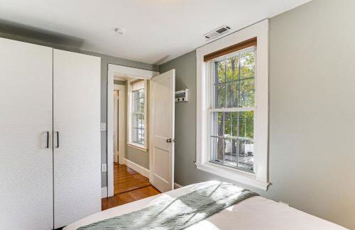 Walk to Constitution Beach Mid-Century Boston Gem - Foto 20