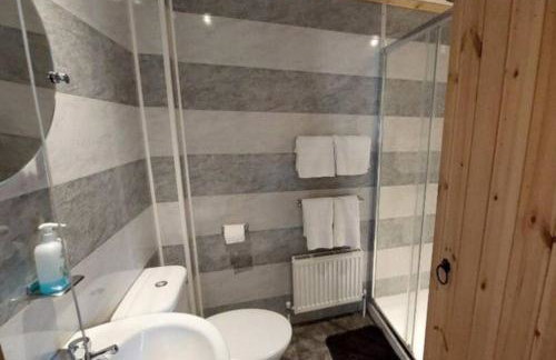 Deer Cabin-hot tub-dog friendly-mountain view - Foto 20