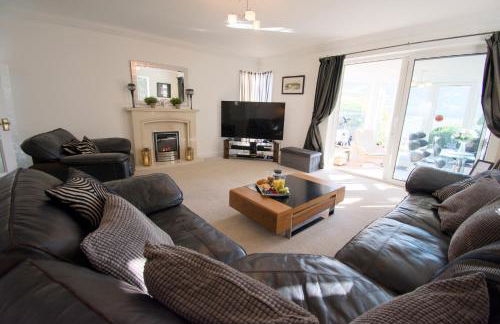 Detached Riverside Family Home on the River Conwy, Snowdonia, 6 Guests - Foto 14