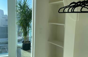 Luxury Designer Suite with Rooftop Pool, Gym - Foto 22