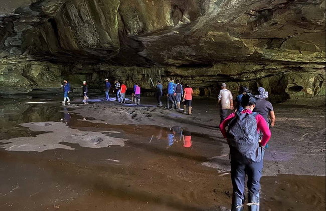Senderismo por la Caverna Aroe Jari y Gruta da Lagoa Azul - Foto 6