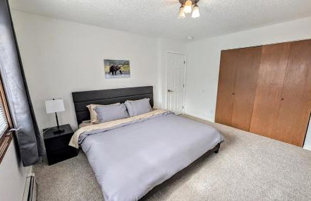 Spacious Downtown 2-bdrm Apartment - Photo 68