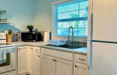 Cozy House - 2beds & 1 bath - Photo 11