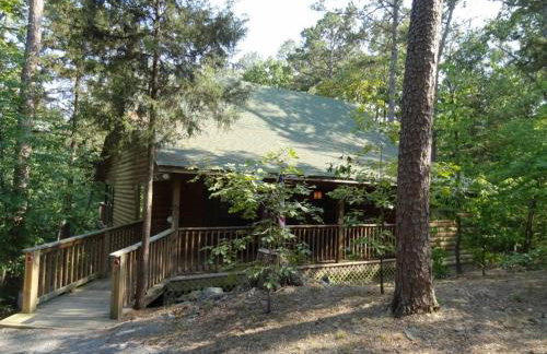 C19, One bedroom luxury, log-sided Couple's Cottage with private hot tub and unique extras cottage - Foto 3