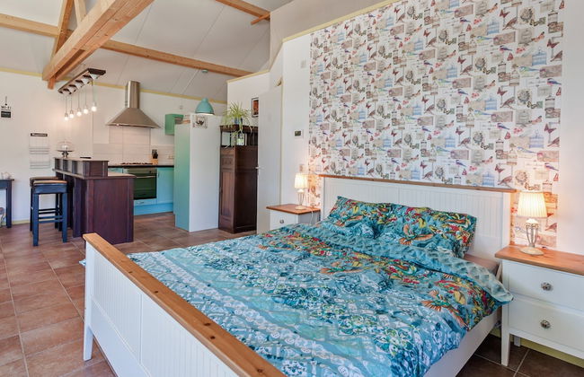 Enticing Holiday Home in Eastermar near Burgumer Mar Lake - Photo 2