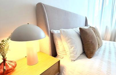 Newly refurbished 2 BR Apartment in South London - Photo 18