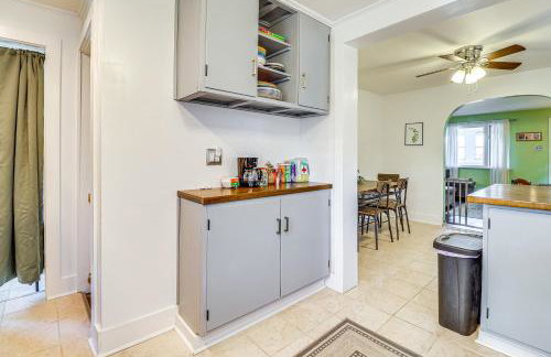 Game Room and Fire Pit West Mifflin Home! - Foto 13