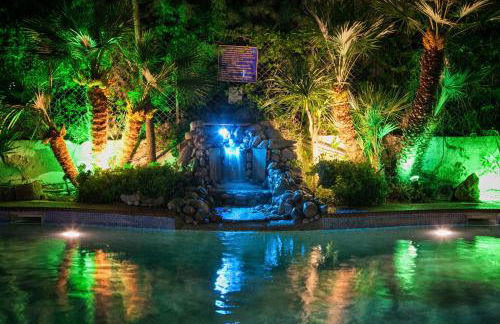 Aristides Hotel - Photo 2