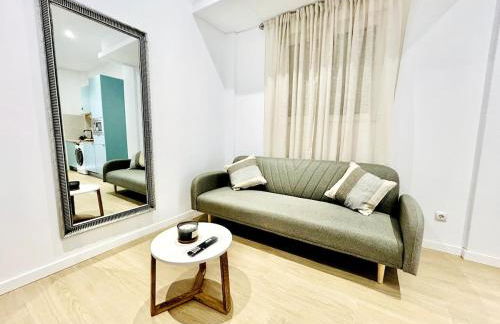 Loft Sofia a estrenar con luz natural en corazon de Valencia - Foto 7