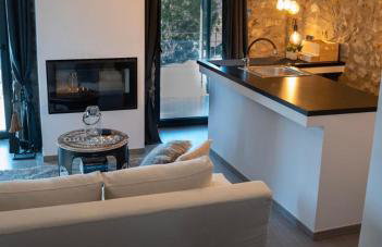 Triantos Guesthome Studio - Photo 7