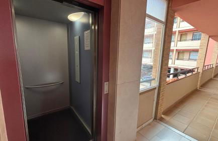 Apartamento nuevo con parking y piscina gratis - Photo 45