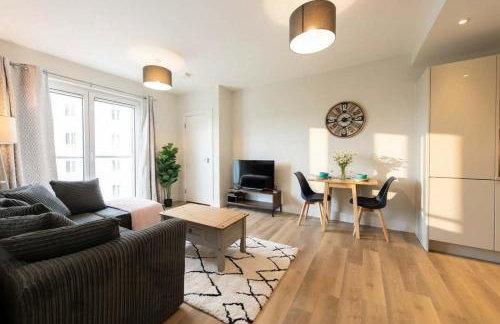 Fantastic 1 Bed Apartment in Crawley - Foto 1