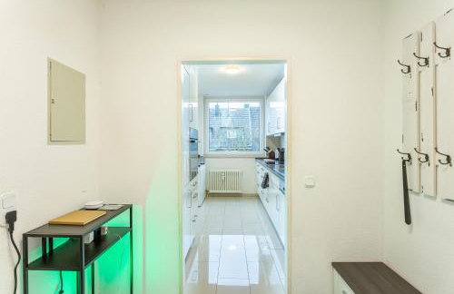 Business Apartment I kostenlose Parkplätze I Nähe Köln Messe Deutz I Terasse I Top Anbindung - Foto 16