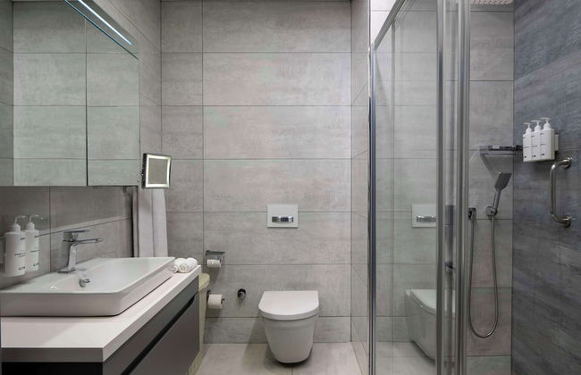 Radisson Residences Vadistanbul - Photo 68