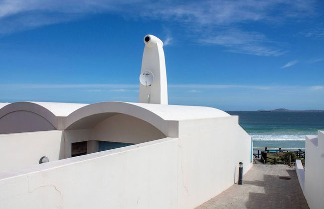 Paradys Oceanfront Submarine-style Holiday Home in Langebaan - Foto 16