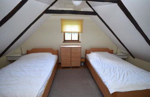 Old Oak House with pool - Foto 13